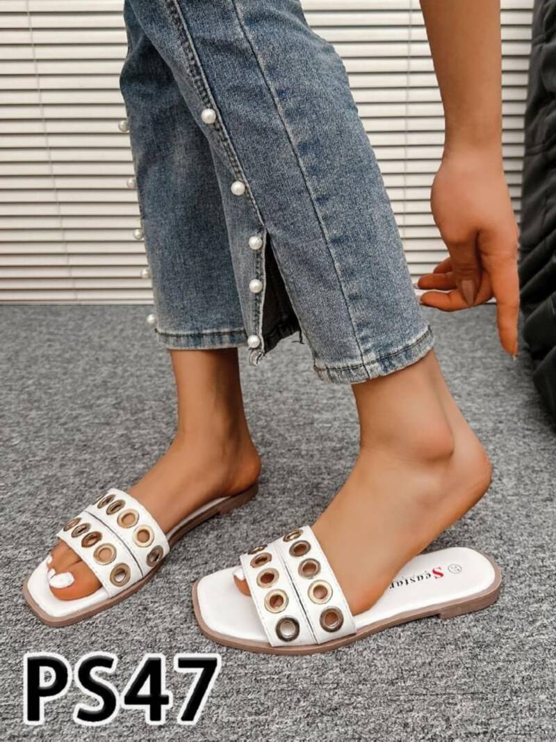 Klapki damskie Roz 36-41 / 12 par 1